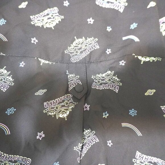 Women's Pixar Monsters Inc Blouse Quarter Placket Elbow Sleeve Sz 16 - Picture 3 of 5